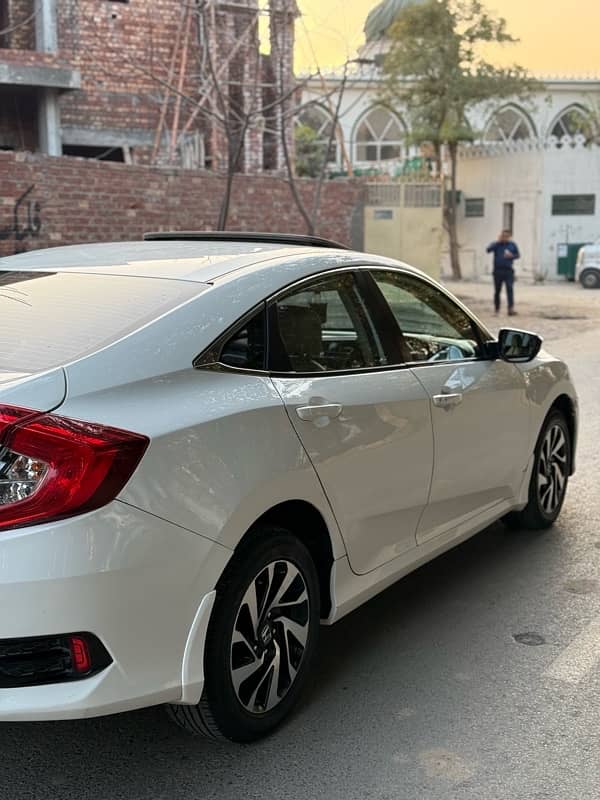 Honda Civic VTi Oriel Prosmatec 2018 4