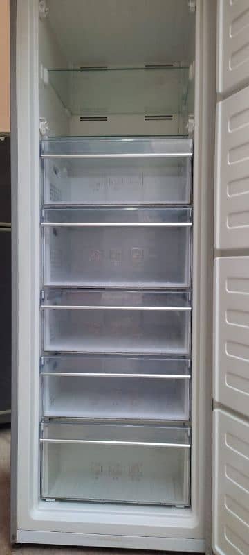 Dawlance vertical Refrigerator 4