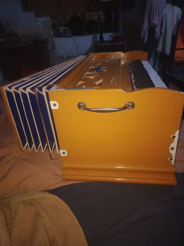 Indian NS anaad reeds Harmonium for sale 7