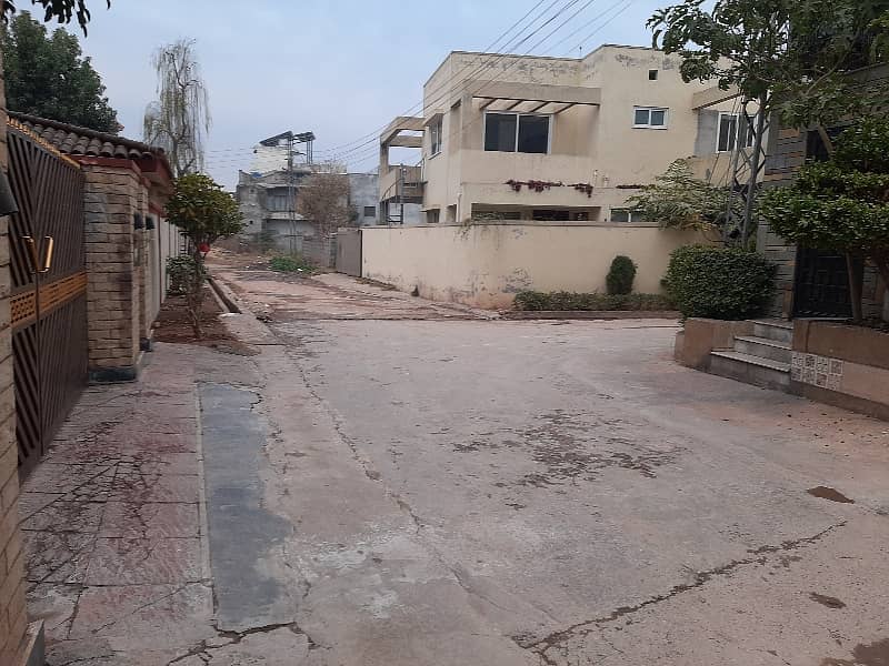 8 Marla Plot Available for sale in Pakistan Colony, Banigala 5