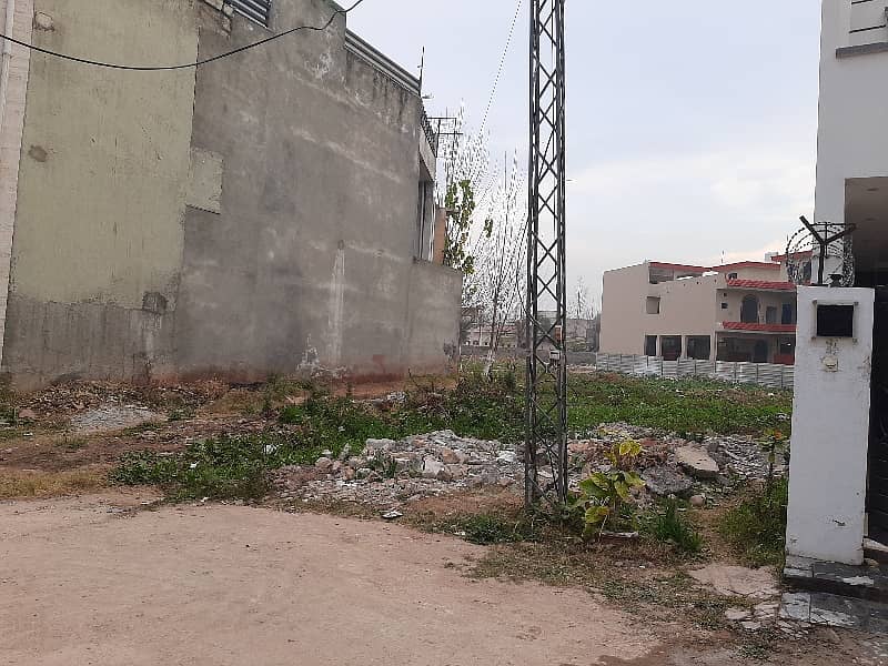 12 Marla Plot Available For Sale In Pakistan Colony 8