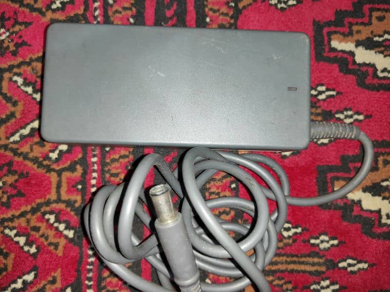 Original HP Adapter Charger 1