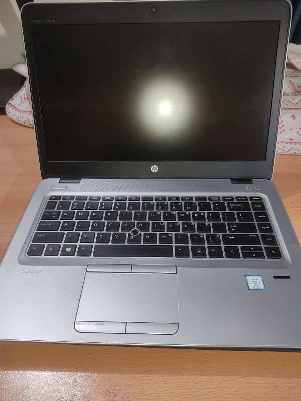 hp eliteBook 840 G4 1