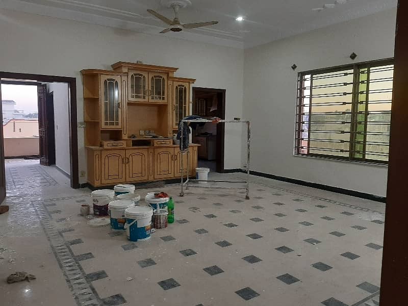 7 Bed Double Story House For Rent on 25 Marla 9