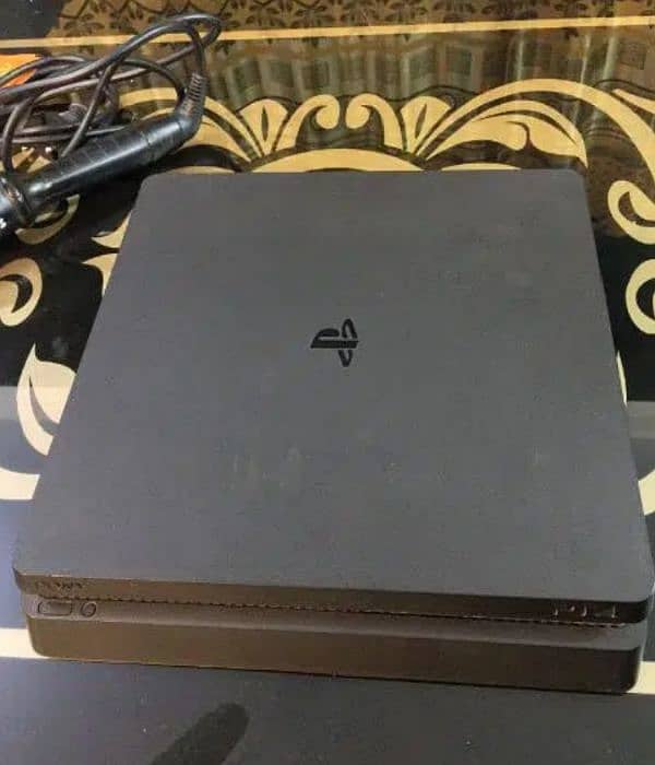 PS4 Slim 500Gb | 2 Controllers | Complete Box 2