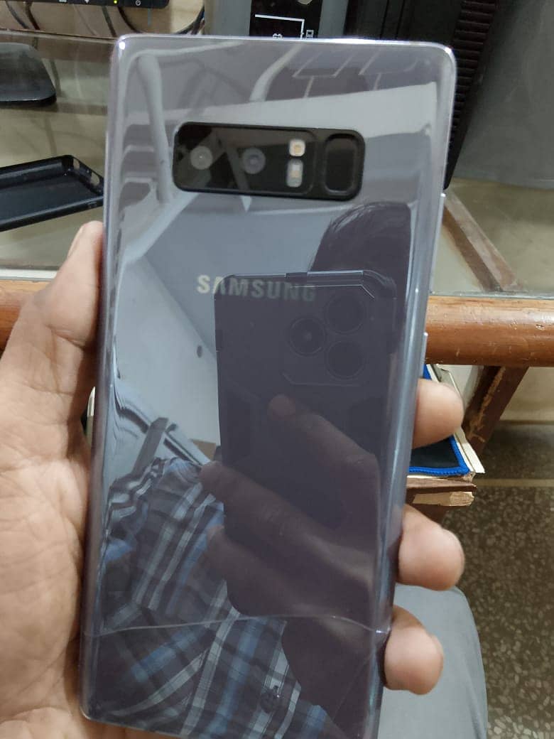 Samsung Mobile Note 8 1