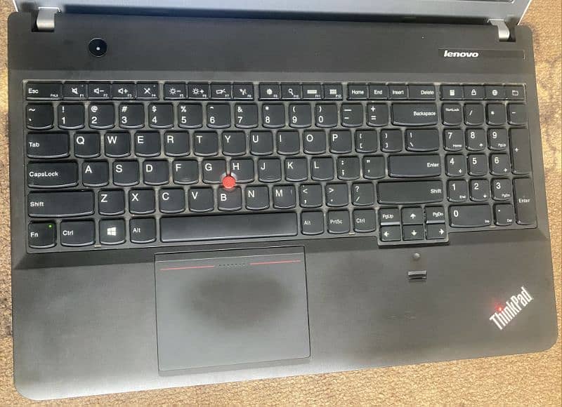 i5-4th Generation 15.6" display 1