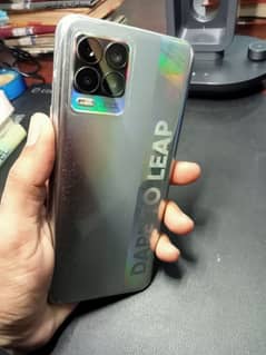 realme 8