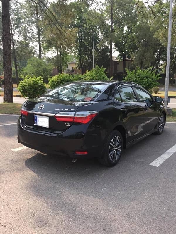 Toyota Altis Grande 2019 12