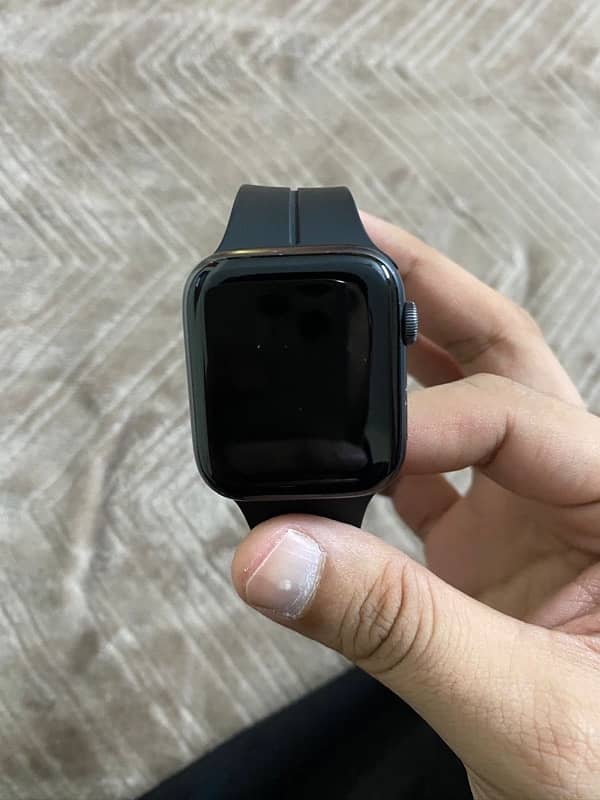 apple watch series 4 44mm 2