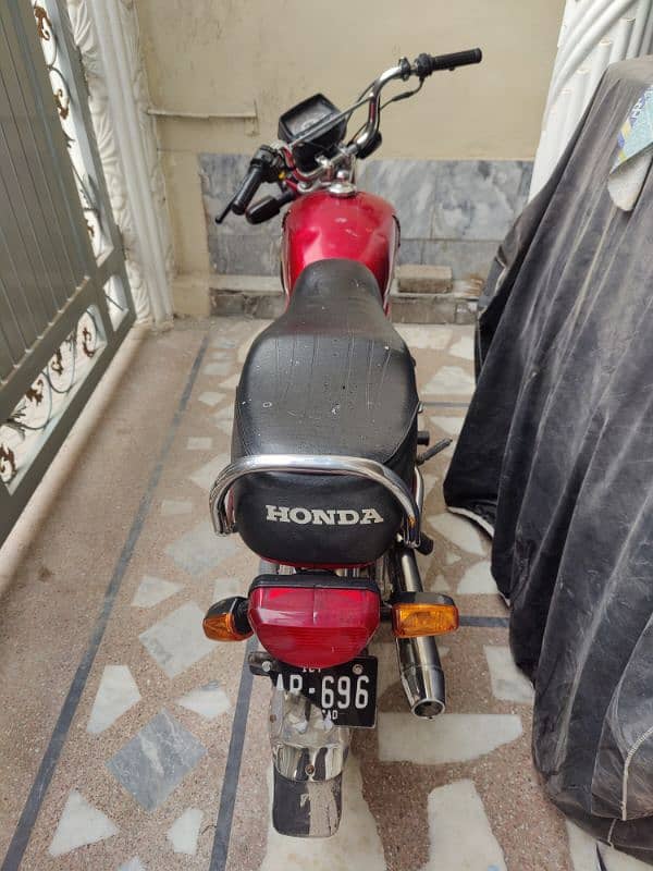 Honda cd70 for urgent sale 5