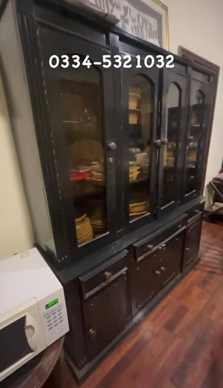 Wooden Showcases- Showcases- Crockery Cabinets- Showcases for sale 0