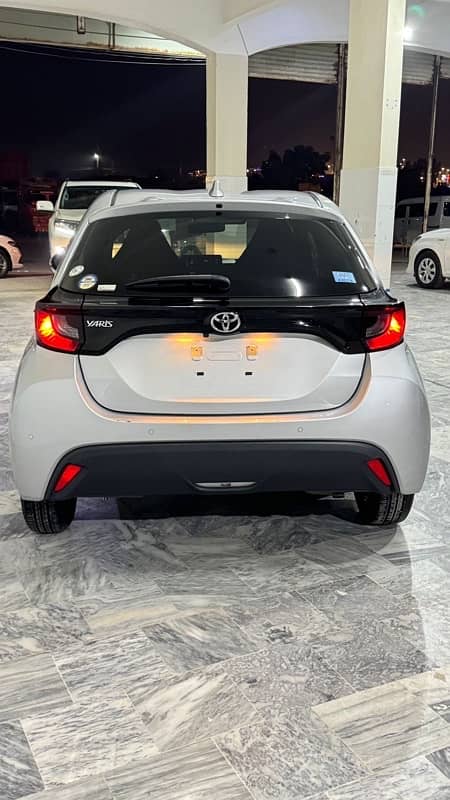 Toyota Yaris 2021 3