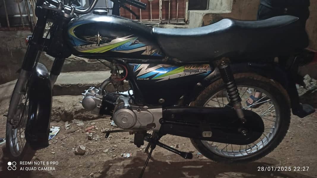 Model 2014 Bike 70 Bilkul Ok he Selling Reason Honda leni he. 6