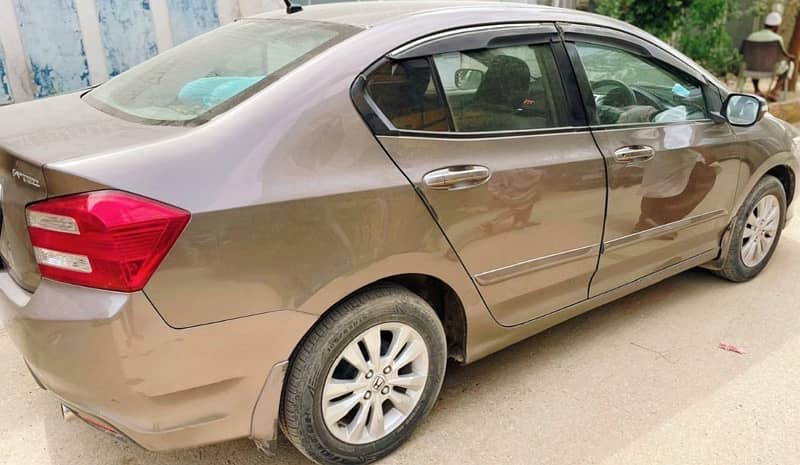 Honda City Aspire 2016 5