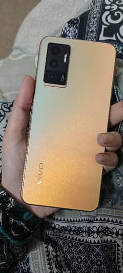 Vivo v23e 128gb with original charger and two back covers