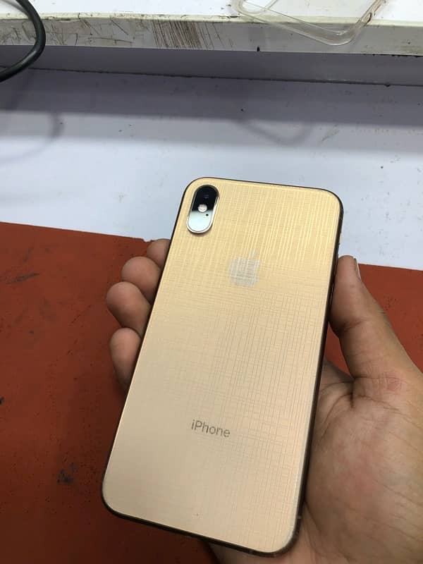 iPhone xs whaterpack 64gb 10by10 battery halt 76 0