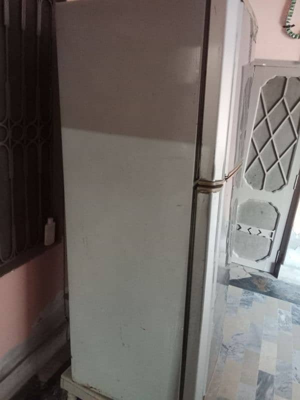 used fridge large 1