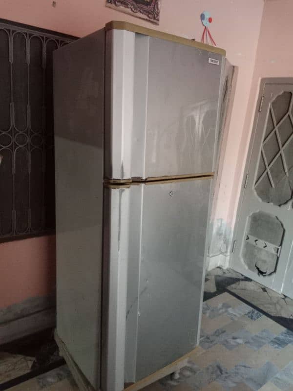 used fridge large 2