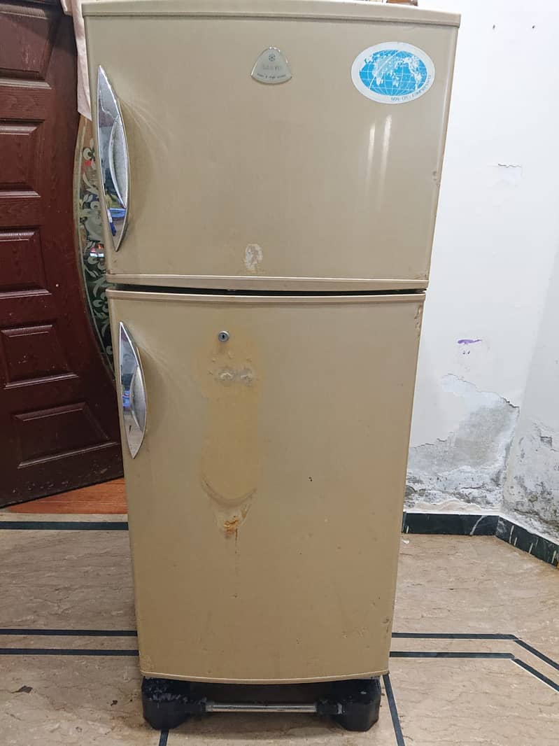 Sanyo Fridge for Sale 0