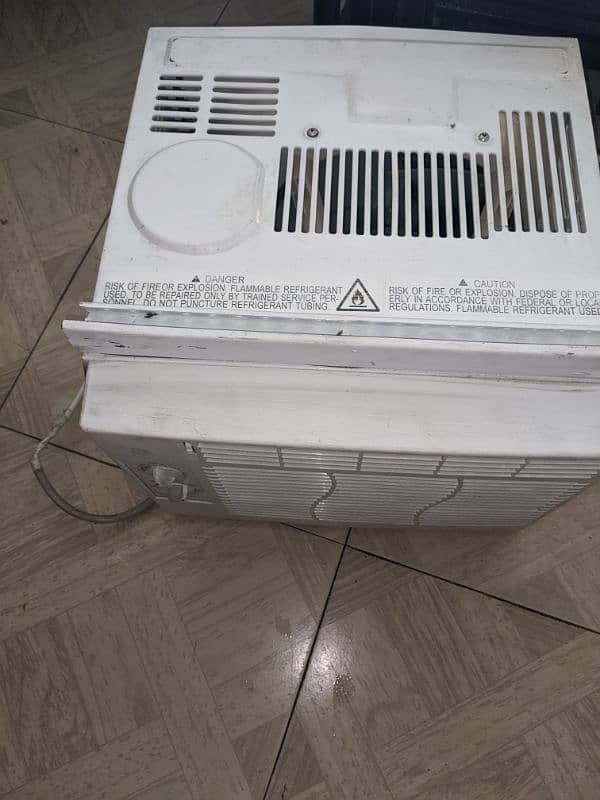 mini window ac for sale in reasonable price urgent sale 2