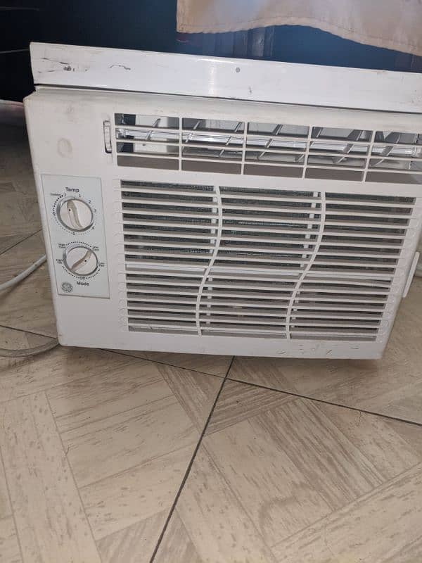 mini window ac for sale in reasonable price urgent sale 3