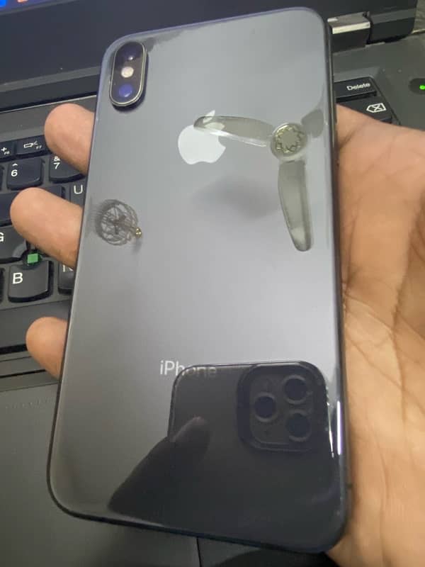 iPhone Xs 2 month sim time 0