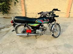 Honda 70 Black 2021