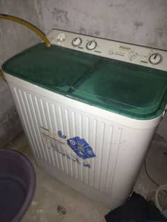 Haier twin tub washing machine HWM100 BS