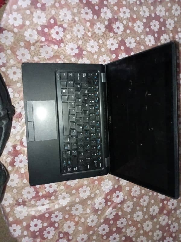 Dell laptop for sale with touch screen 1