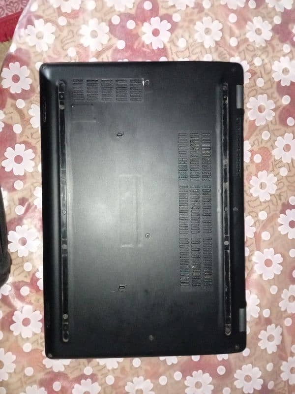 Dell laptop for sale with touch screen 2