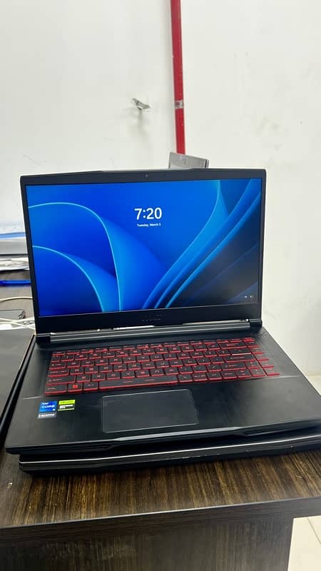 Msi Laptop - Gaming laptop - RTX 3050 32GB RAM 144Hz Display 1