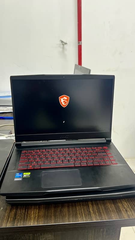 Msi Laptop - Gaming laptop - RTX 3050 32GB RAM 144Hz Display 3