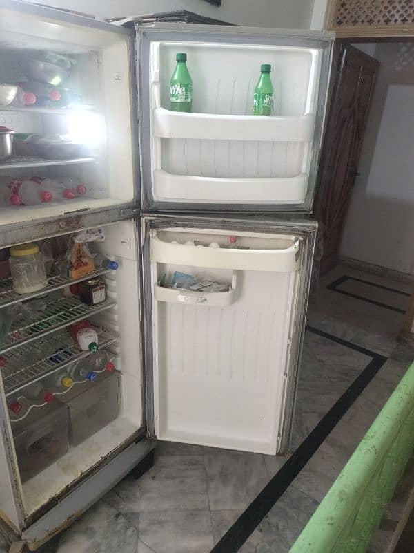 Orient Used Refrigerator 4