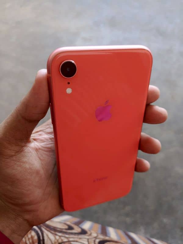 I phone xr 64 gb non pta 1