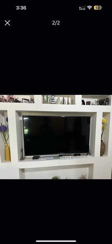 TCL tv 48 inches 1