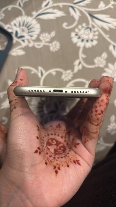 Iphone 11 256 gb pta approved for sale 3