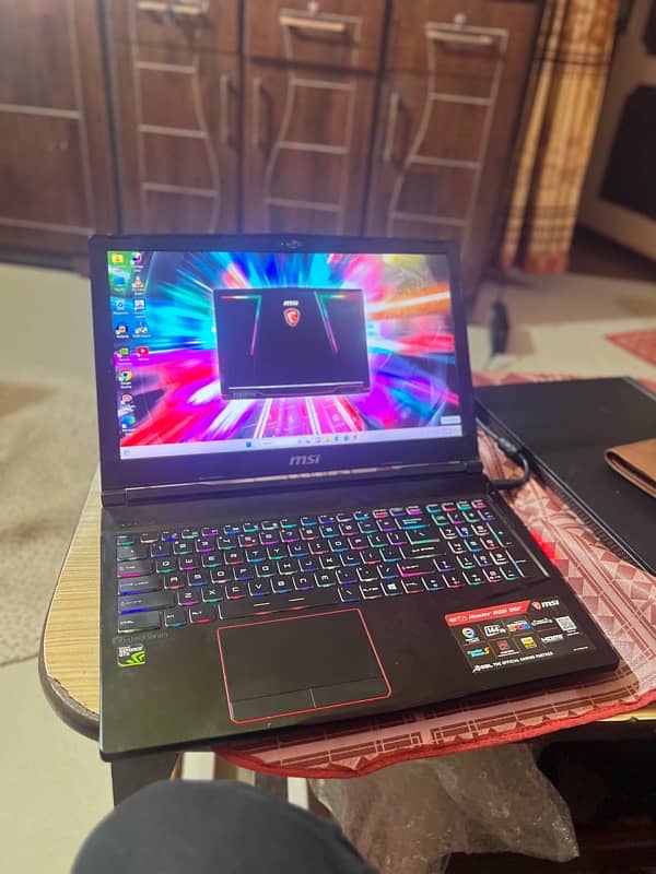 Msi Raider Laptop - Gaming laptop- 8th gen Gtx 1070 120hz display 9