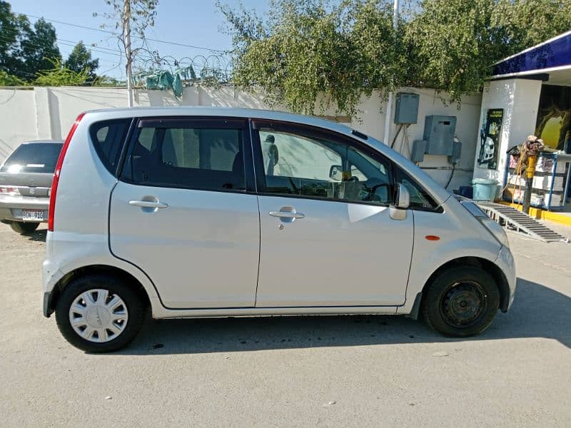 Daihatsu Move 2007 3