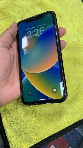 IPHONE XR SIM WORKING 64GB NON ACTIVE JV NON PTA WATER PACK 1