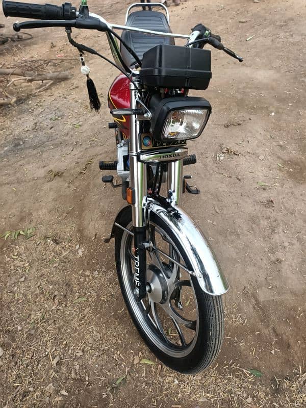 honda 125 brand new condition 2