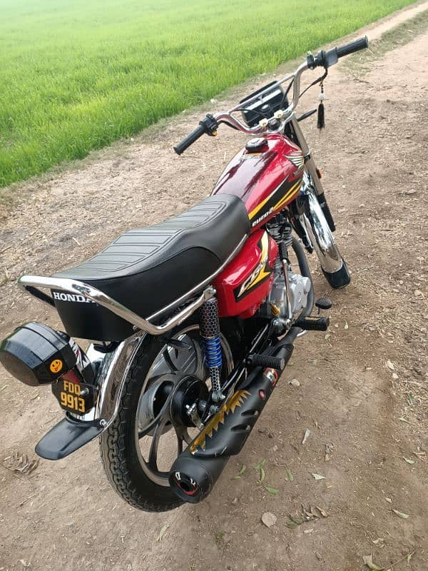 honda 125 brand new condition 15