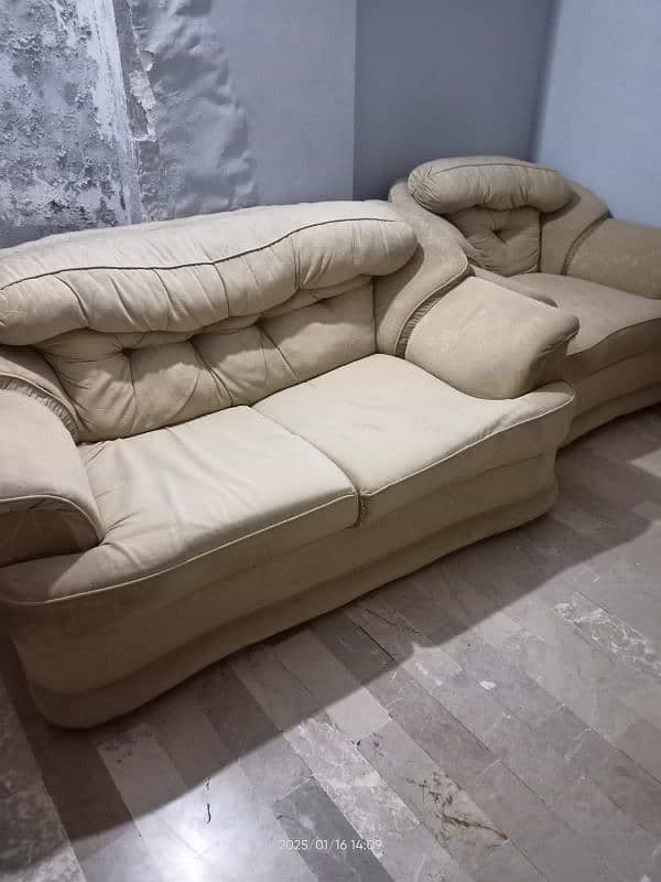 7 seater sofa  are good condition 3