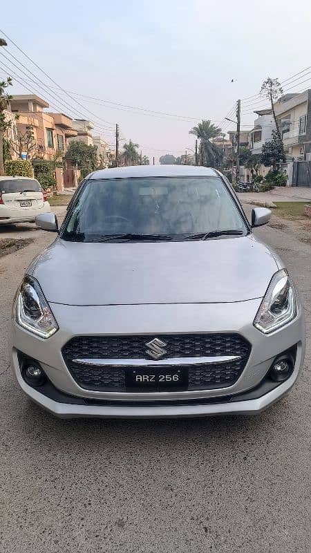 Suzuki Swift 2024 GLX Full Option 2