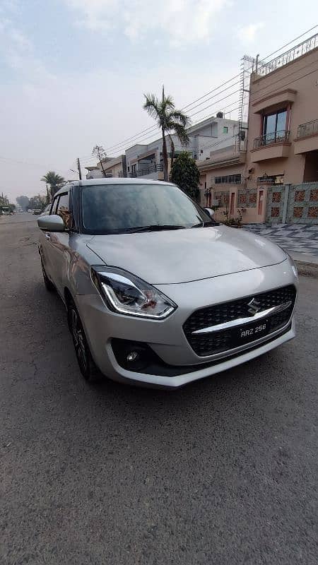 Suzuki Swift 2024 GLX Full Option 3