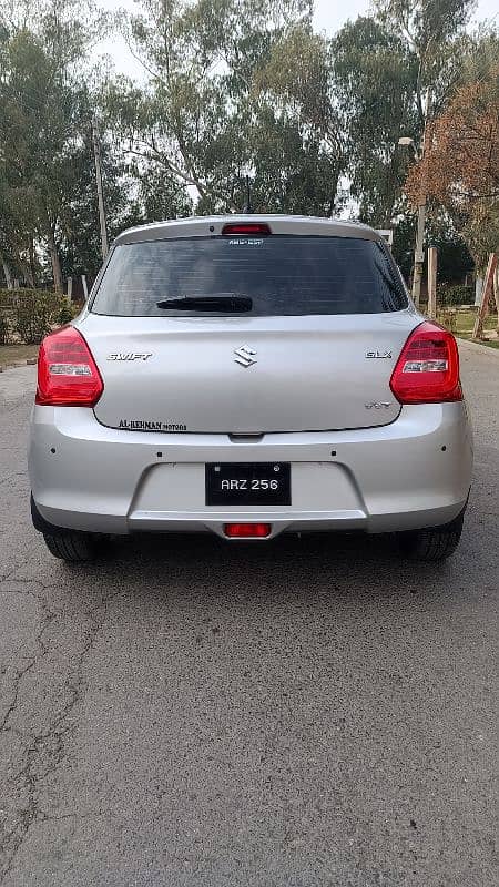 Suzuki Swift 2024 GLX Full Option 11