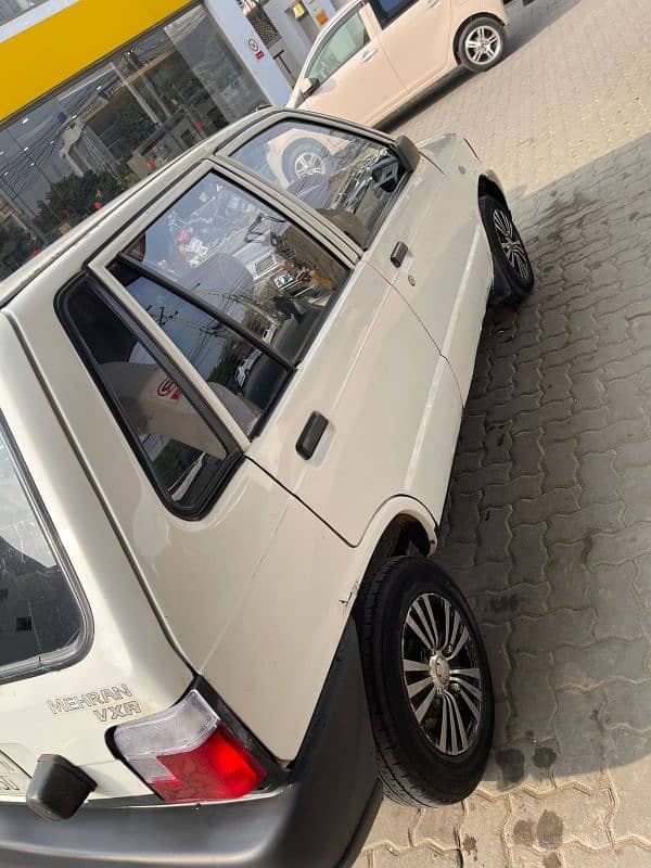 Suzuki Mehran VXR 2010 roof piller Bonut genuine 13