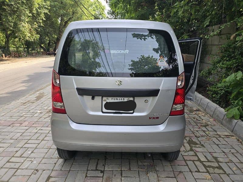 Suzuki Wagon R 2022 6