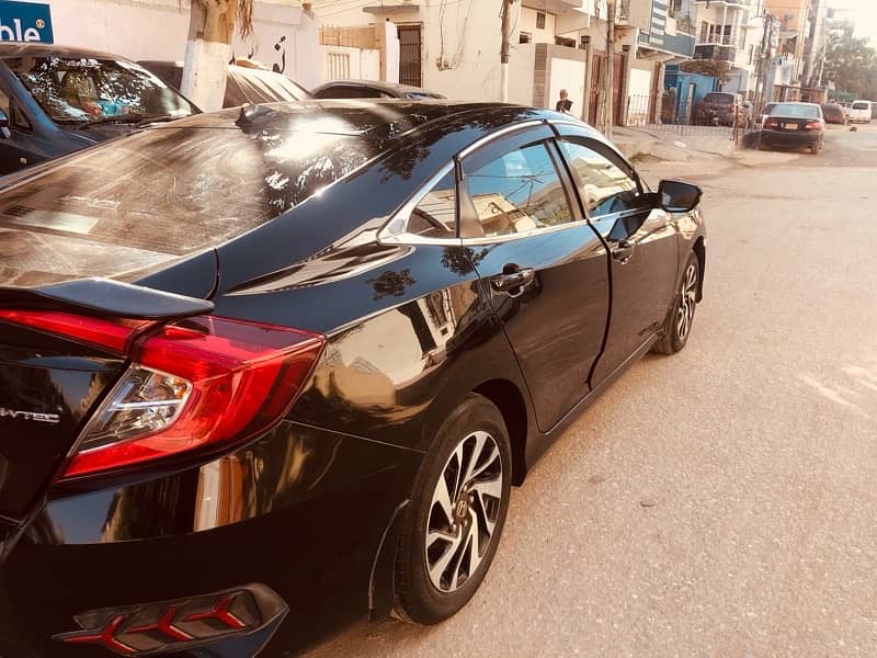 Honda Civic i. vtec cvt 2018 2