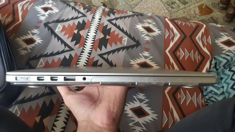 mac book pro 2015 i7 15 inch retina display 2